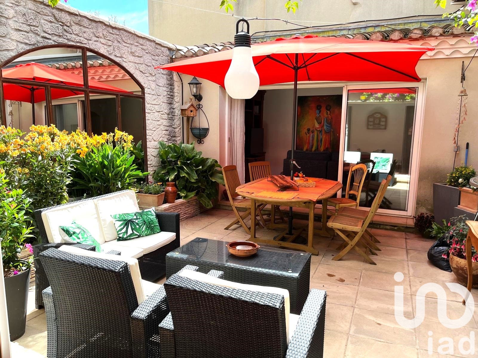 Town house for sale in the district Centre Ville