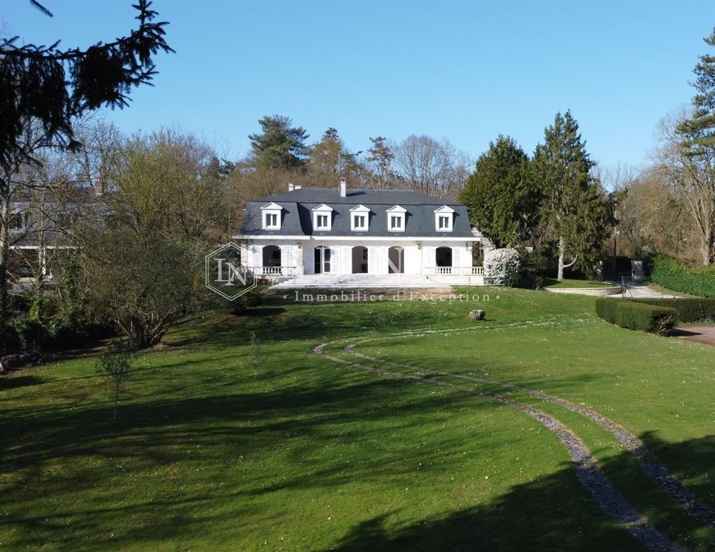 Maison de luxe à vendre à Melun