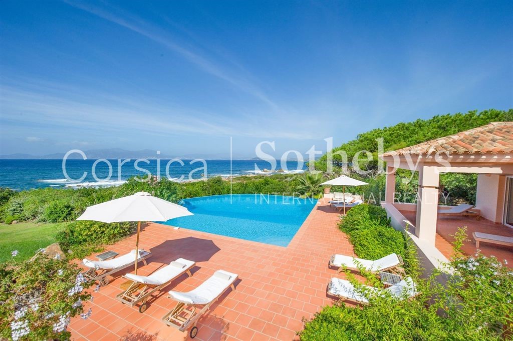 Villa de luxe en location saisonnière à Ajaccio