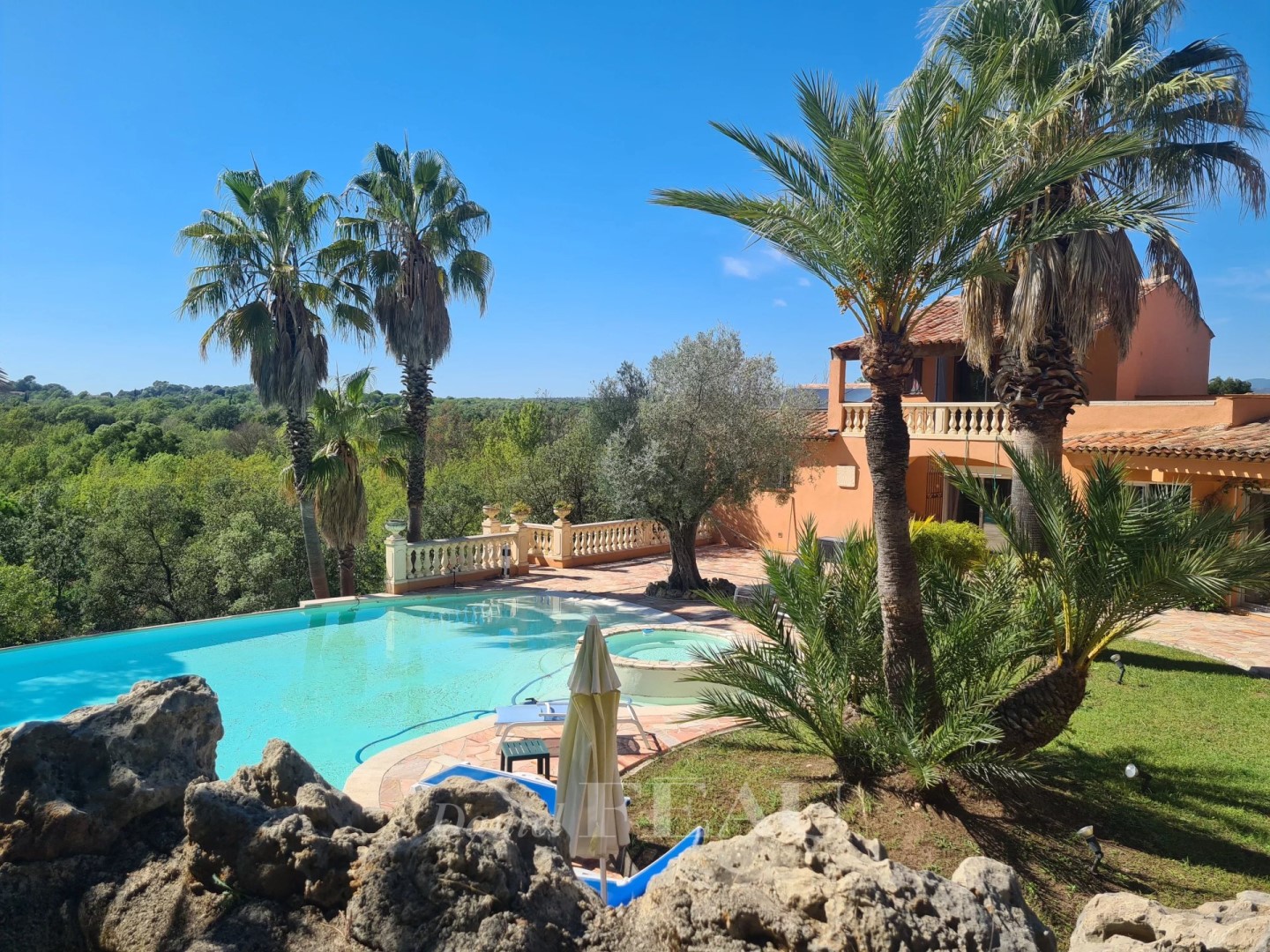 Villa di lusso in vendita La Bouverie