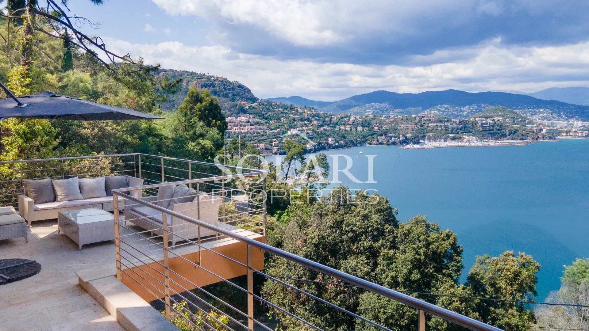 Villa de luxe à vendre à Théoule-sur-Mer