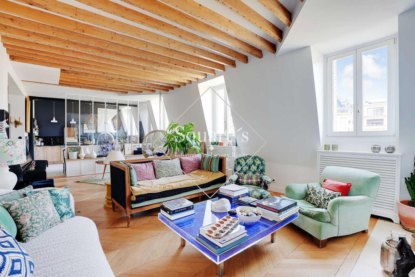 Luxury apartments / penthouses for sale in Paris 16ème