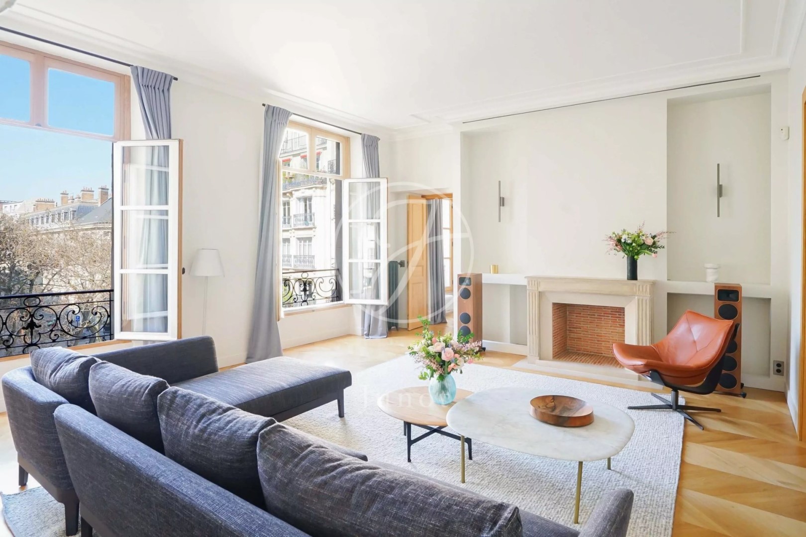 Luxe appartement te koop in Val de Grace