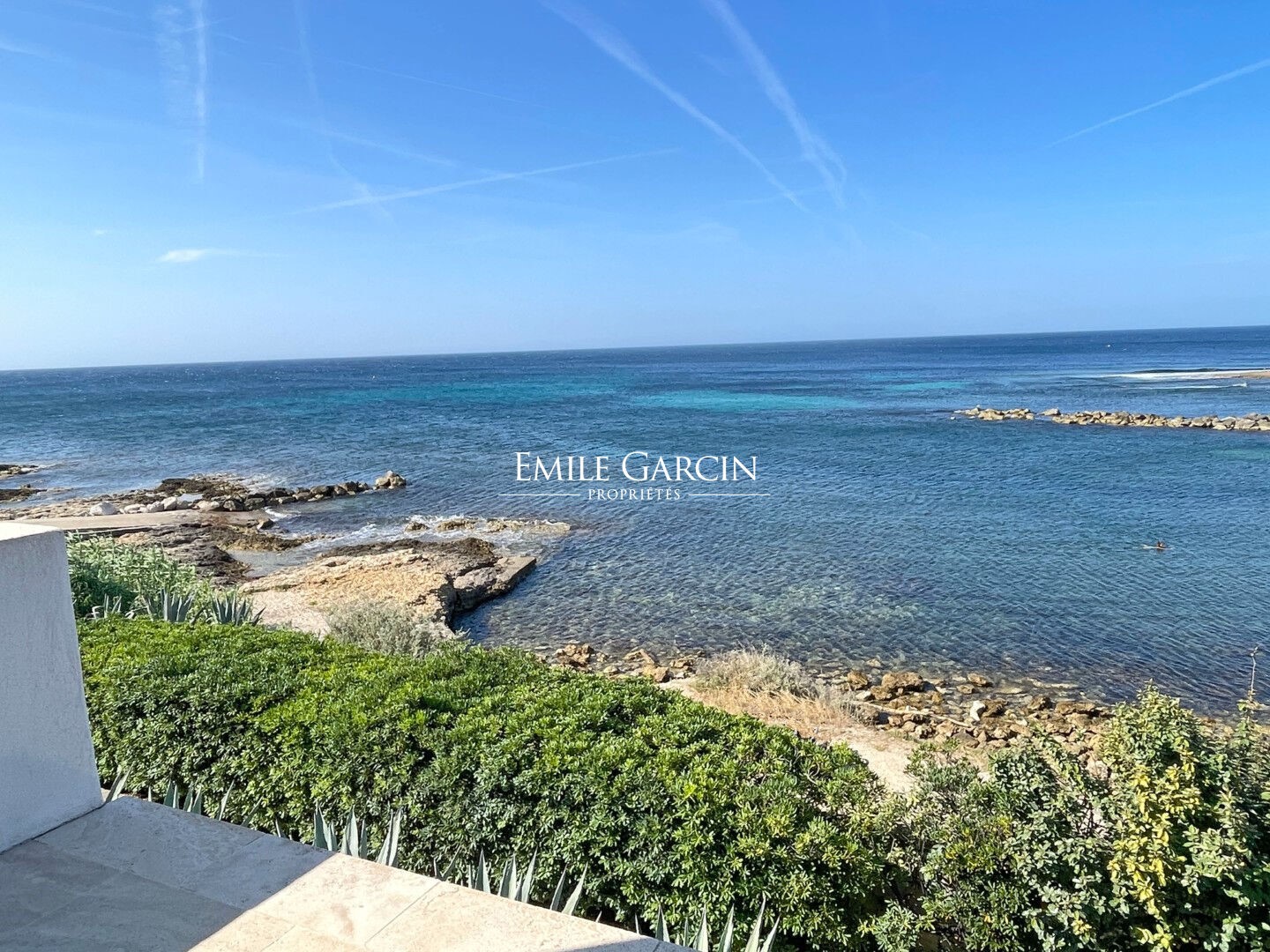 Luxury house for sale in the district Nord Romanon