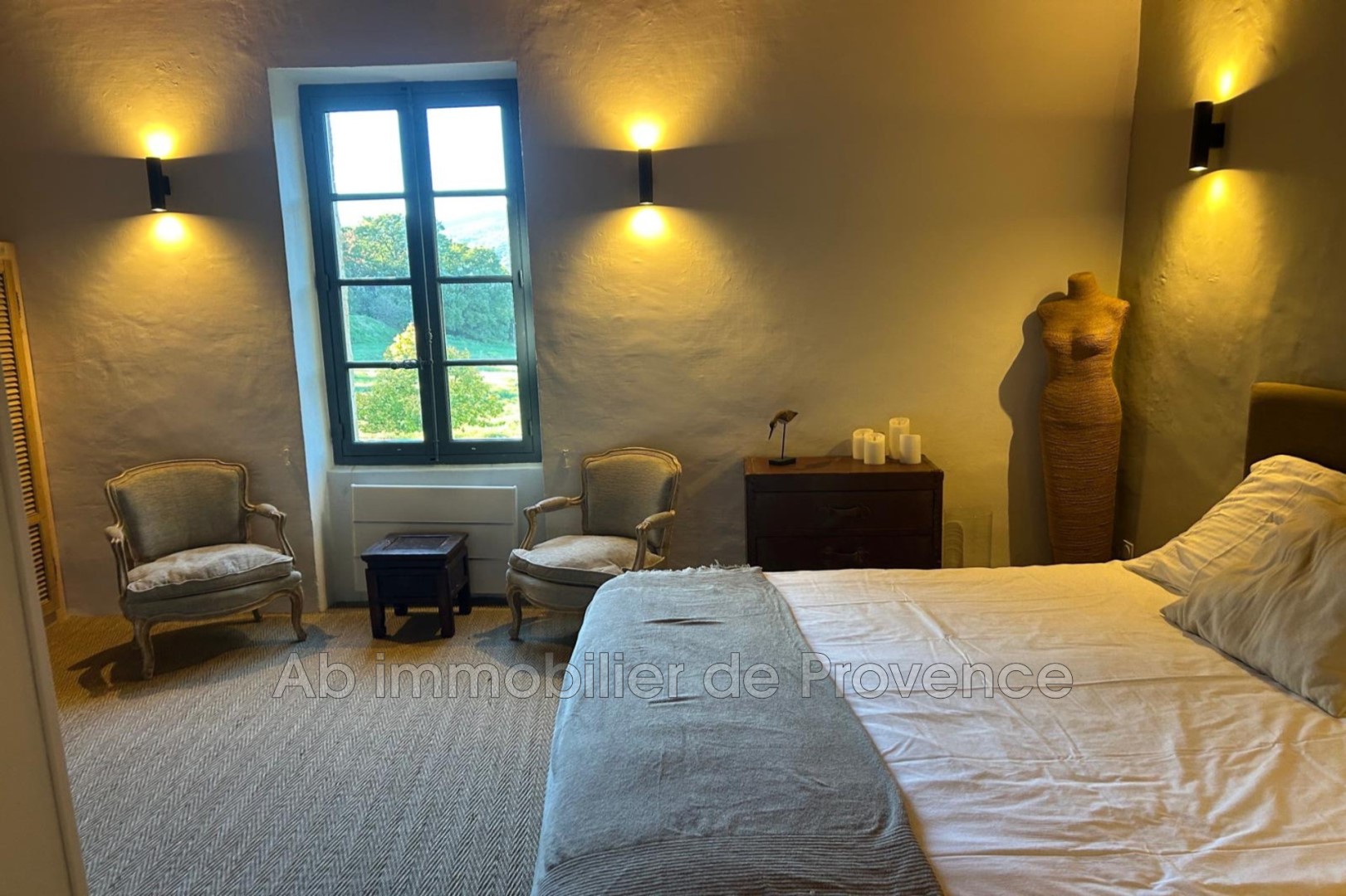 Vente Appartement 55m² 2 Pièces à Lourmarin (84160) - Mon Office Immobilier