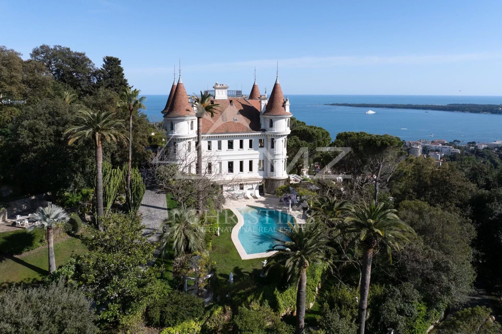 Schloss zu verkaufen La Californie
