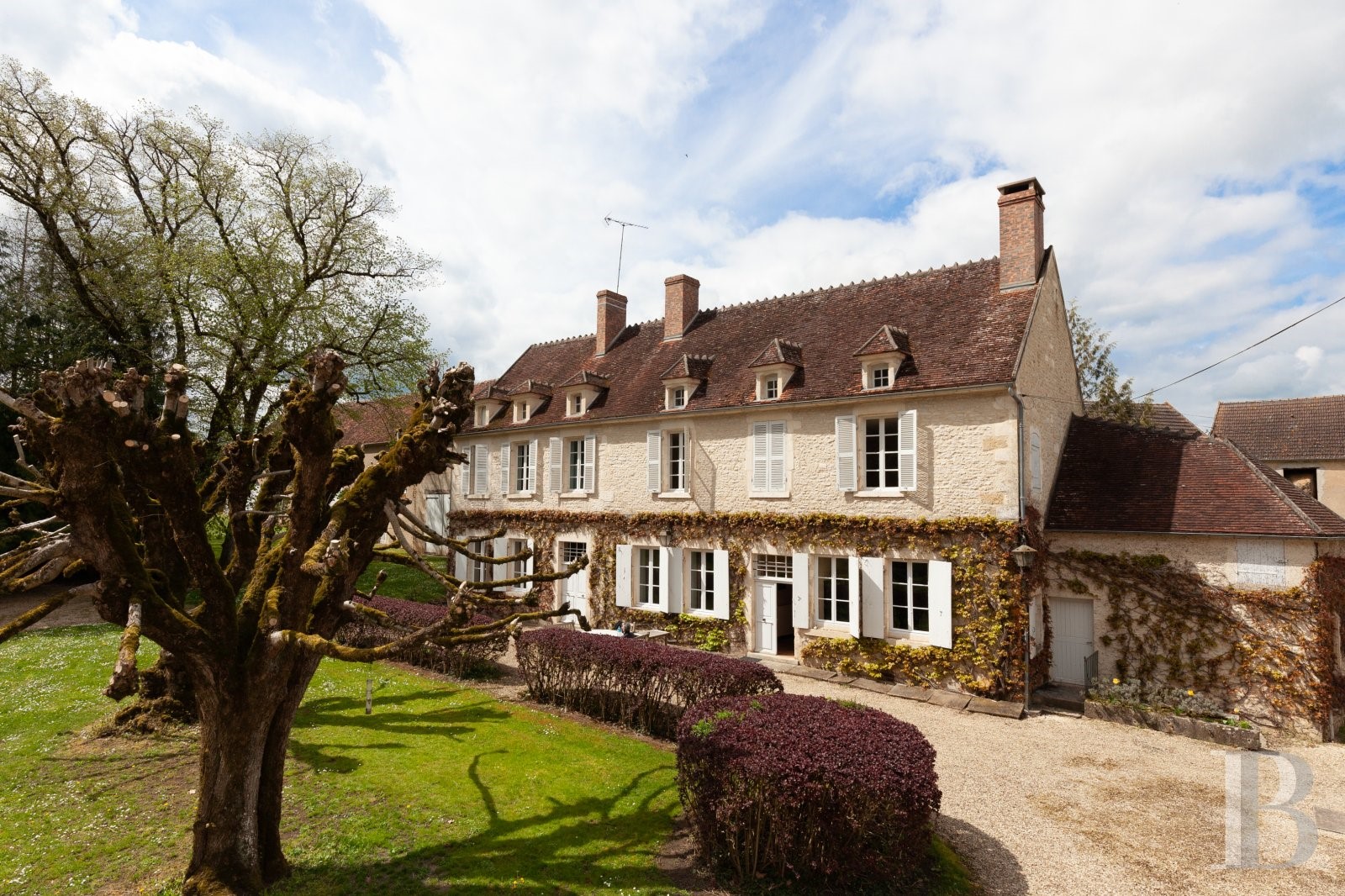 Luxury house for sale in Clamecy