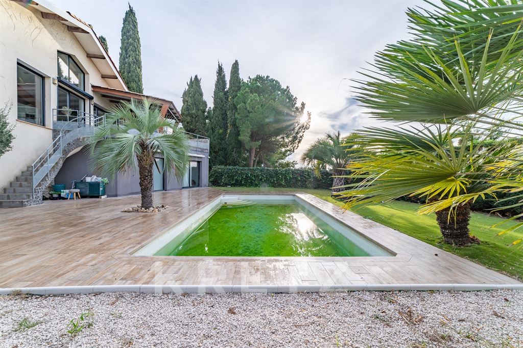 Luxury house for sale in Le Grau d'Agde