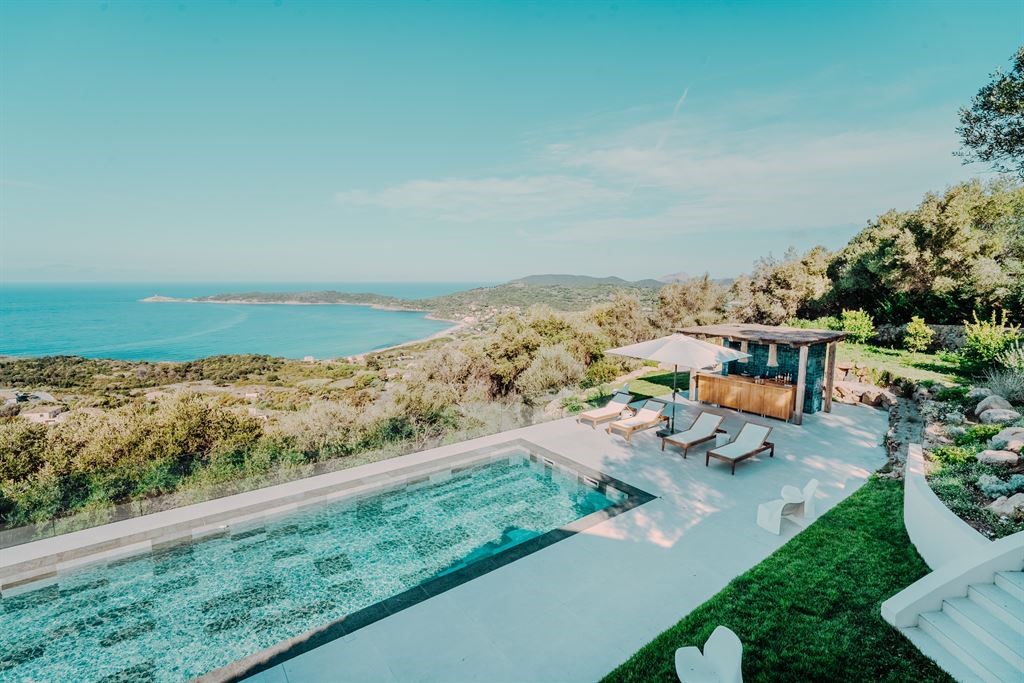 Villa de luxe en location saisonnière à Cargèse