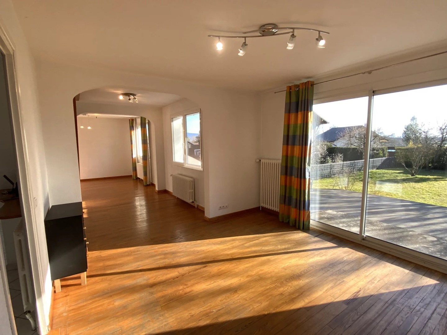 Maison de luxe à louer à Divonne-les-Bains