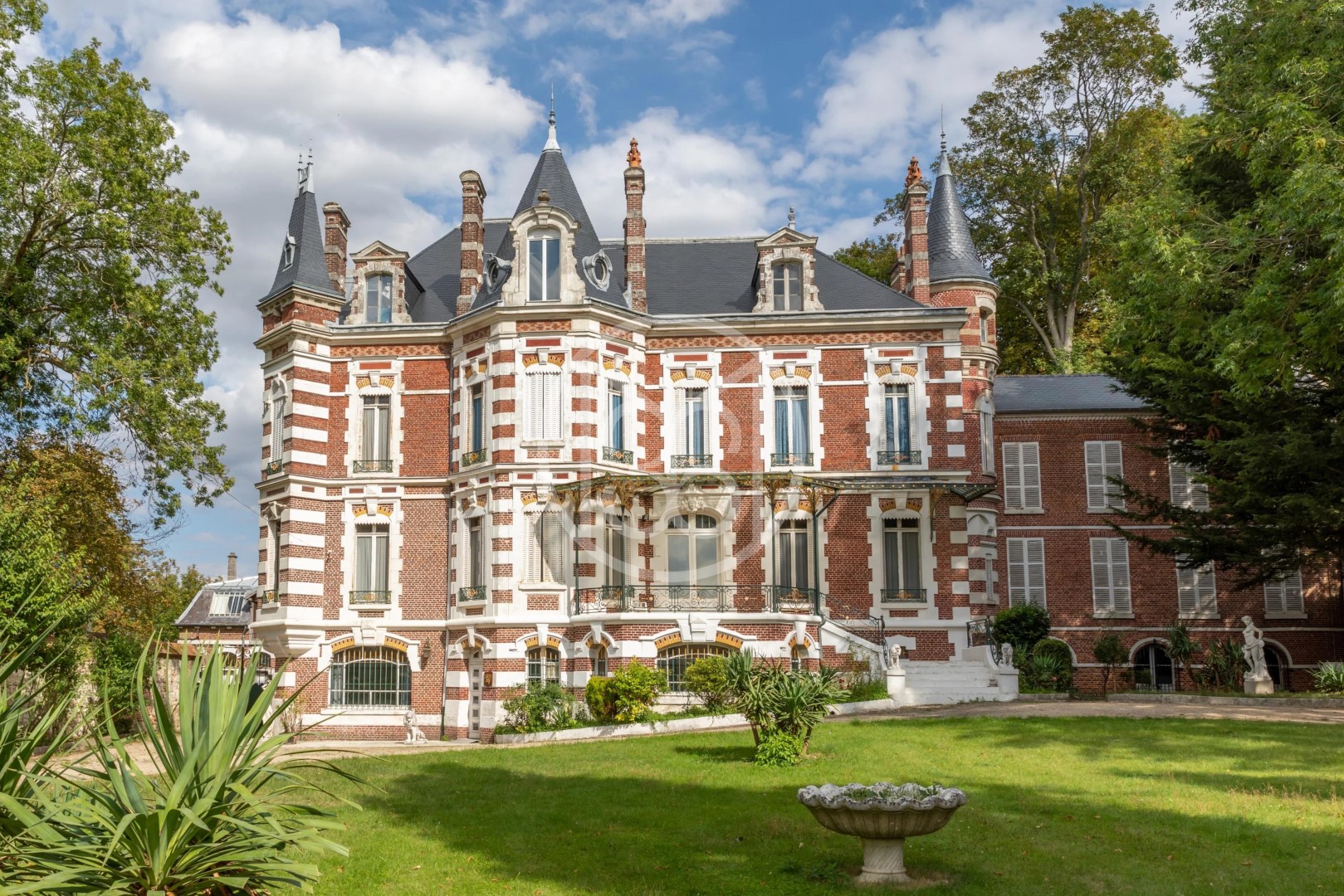 Chateau A Vendre France