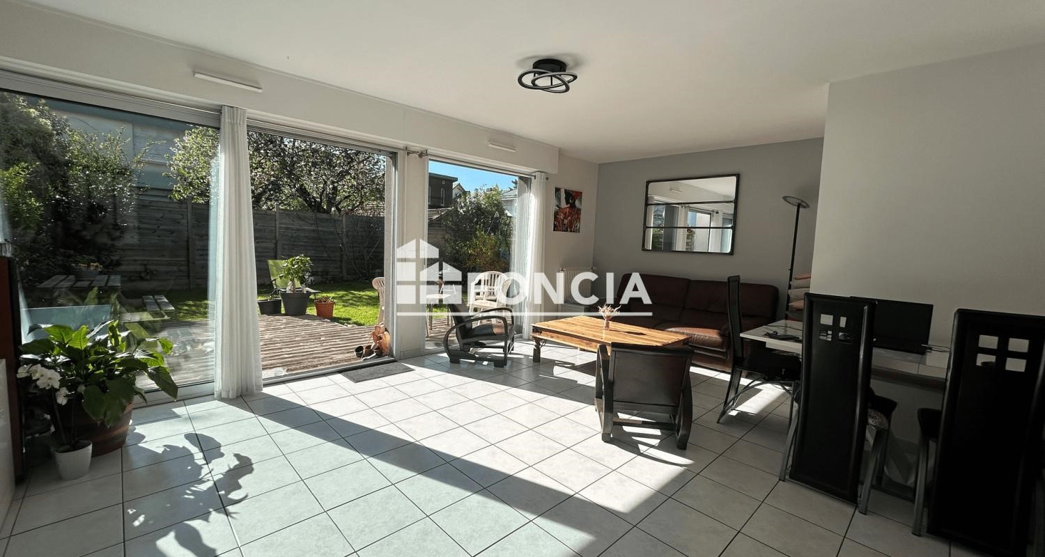 Maison de luxe à vendre dans le quartier Francisco-Vern-Poterie