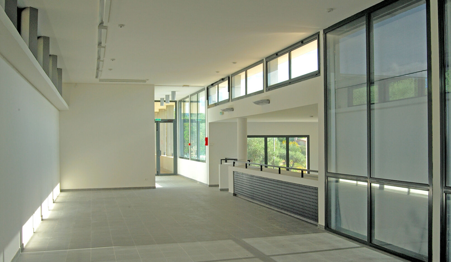 A vendre Callian dans le Var - Maison contemporaine. — 9
