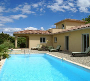 location les vans 07140