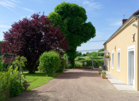 Gite De Vacances A Levis En Bourgogne Pour 8 Pers 130m