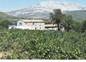 Gite De Vacances A Meyreuil En Provence Alpes Cote D Azur Pour 2