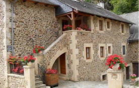 Gite De Vacances A Sainte Eulalie D Olt En Midi Pyrenees Pour 6