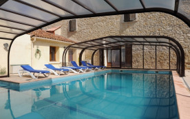Gite De Vacances A Pouzolles En Languedoc Roussillon Pour 15 Pers 320m Seloger Vacances