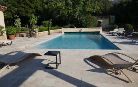 Maison De Vacances A Vers Pont Du Gard En Languedoc Roussillon Pour 14 Pers 300m Amivac Com