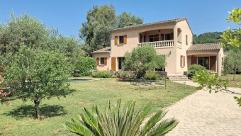 20 annonces de ventes de maisons avec piscine aux Vans (07140 - Main Image