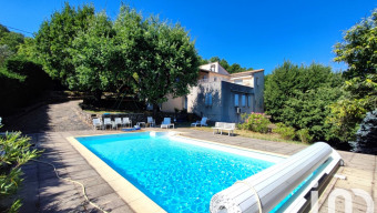 21 annonces de ventes de maisons avec piscine aux Vans 07140 Seloger