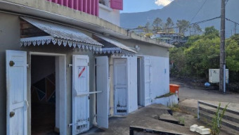 ventes de locaux commerciaux à Cilaos (97413), A partir de