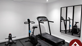 Comment créer un meuble de rangement pour son espace fitness (spécial garage  gym) ?