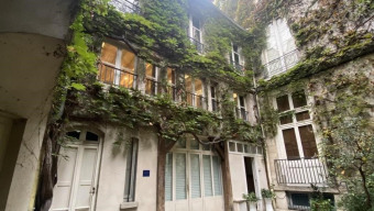 Le Marais Maison En Ville, Paris, France 