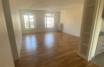 Appartement 2 pièces à vendre dans le quartier Clagny Glatigny de  Versailles (78)