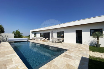 Réalisation Piscine intérieure éclairée de nuit, 12 x 4m