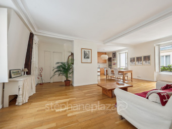 Appartement a louer paris-1er-arrondissement - 4 pièce(s) - 83 m2 - Surfyn