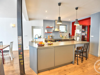 Maison a louer romans-sur-isere - 5 pièce(s) - 155 m2 - Surfyn