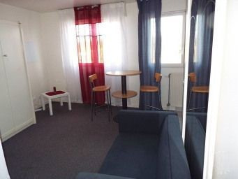 Appartement a louer montigny-le-bretonneux - 1 pièce(s) - 26 m2 - Surfyn