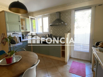 Maison a louer  - 5 pièce(s) - 157 m2 - Surfyn