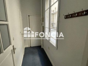 Appartement 1 pièce(s) 25 m²à louer Paris-5e-arrondissement