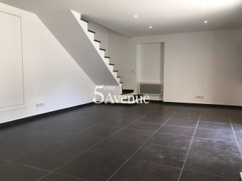 Maison a louer paris-11e-arrondissement - 3 pièce(s) - 68.05 m2 - Surfyn