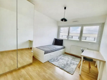Appartement a louer pontoise - 1 pièce(s) - 85 m2 - Surfyn
