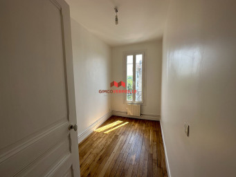 Appartement a louer garches - 3 pièce(s) - 43.31 m2 - Surfyn