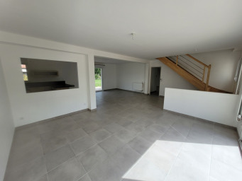 Maison a louer saint-jean-de-la-ruelle - 5 pièce(s) - 139 m2 - Surfyn