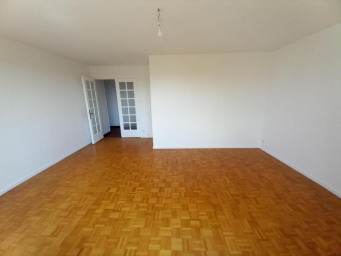 Appartement a louer villefranche-sur-saone - 3 pièce(s) - 69.87 m2 - Surfyn