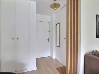 Appartement a louer paris-18e-arrondissement - 1 pièce(s) - 47 m2 - Surfyn
