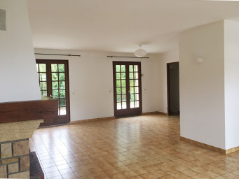 Maison a louer courbevoie - 7 pièce(s) - 135 m2 - Surfyn