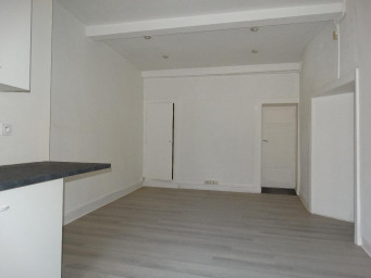 Appartement a louer villefranche-sur-saone - 4 pièce(s) - 127 m2 - Surfyn