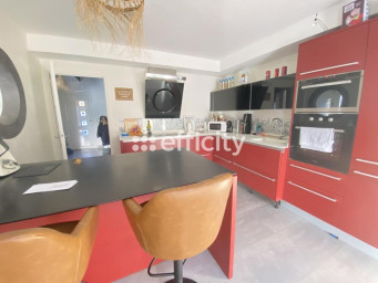 Maison a louer orvault - 8 pièce(s) - 180 m2 - Surfyn