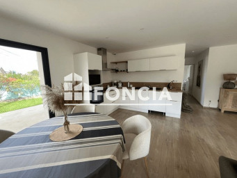 Maison a louer bourgoin-jallieu - 4 pièce(s) - 81.8 m2 - Surfyn
