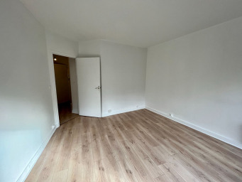 Appartement a louer saint-cloud - 1 pièce(s) - 24.35 m2 - Surfyn