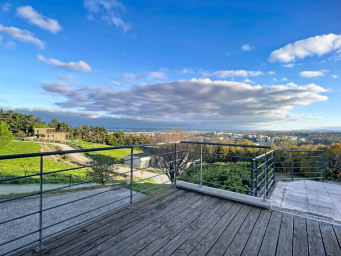 Maison a louer sainte-foy-les-lyon - 5 pièce(s) - 166.95 m2 - Surfyn