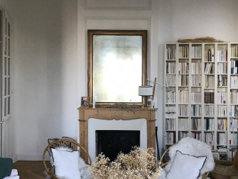 Maison a louer tassin-la-demi-lune - 7 pièce(s) - 161 m2 - Surfyn