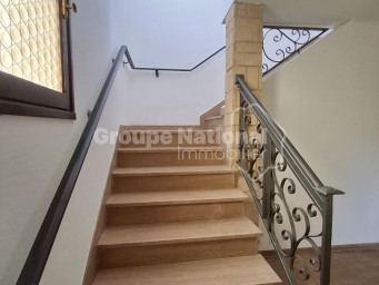 Maison a louer avignon - 6 pièce(s) - 152 m2 - Surfyn