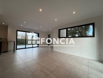 Maison a louer saint-nazaire - 5 pièce(s) - 110.91 m2 - Surfyn